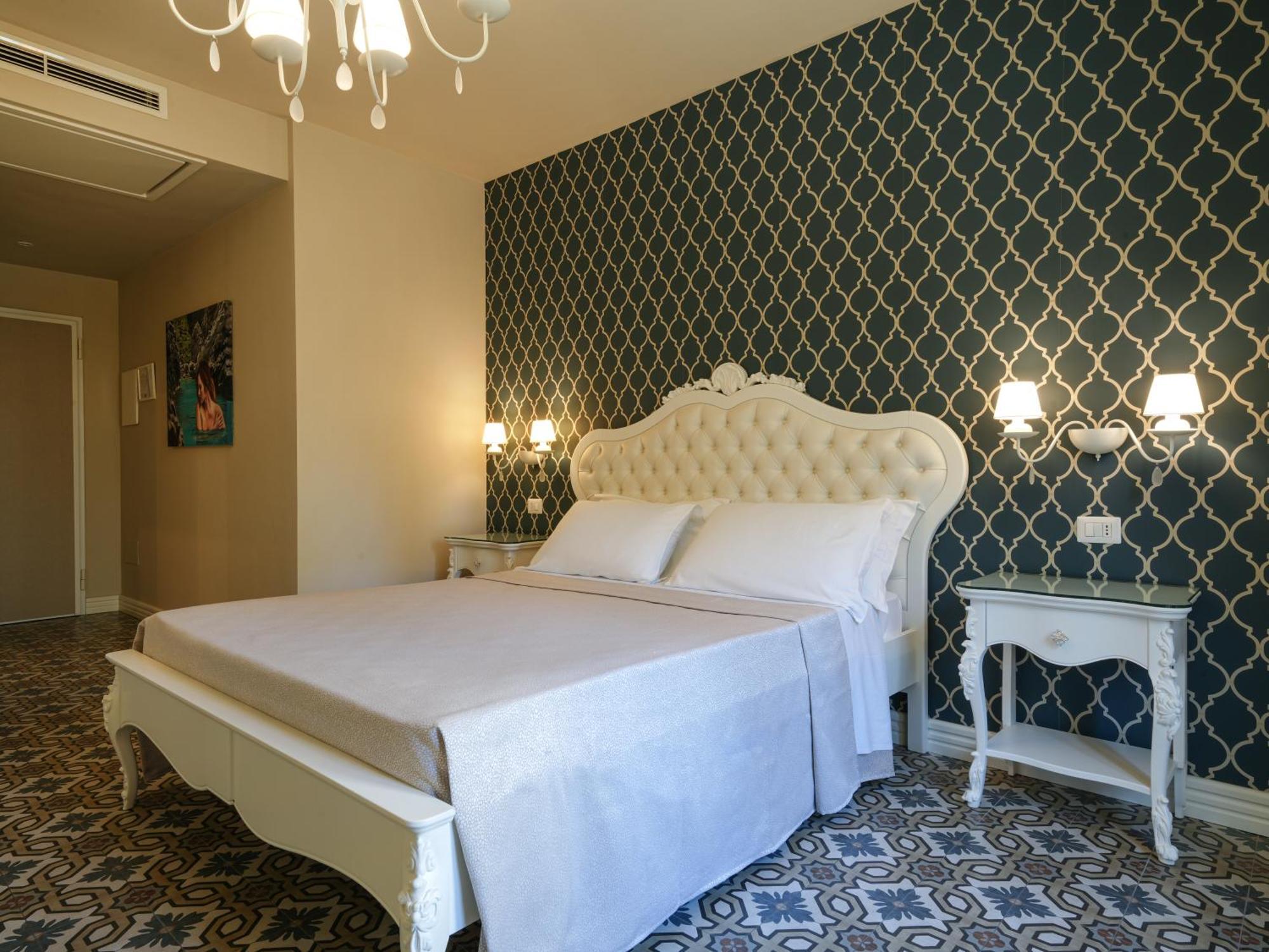 Sui Generis Tropea Luxury Rooms المظهر الخارجي الصورة