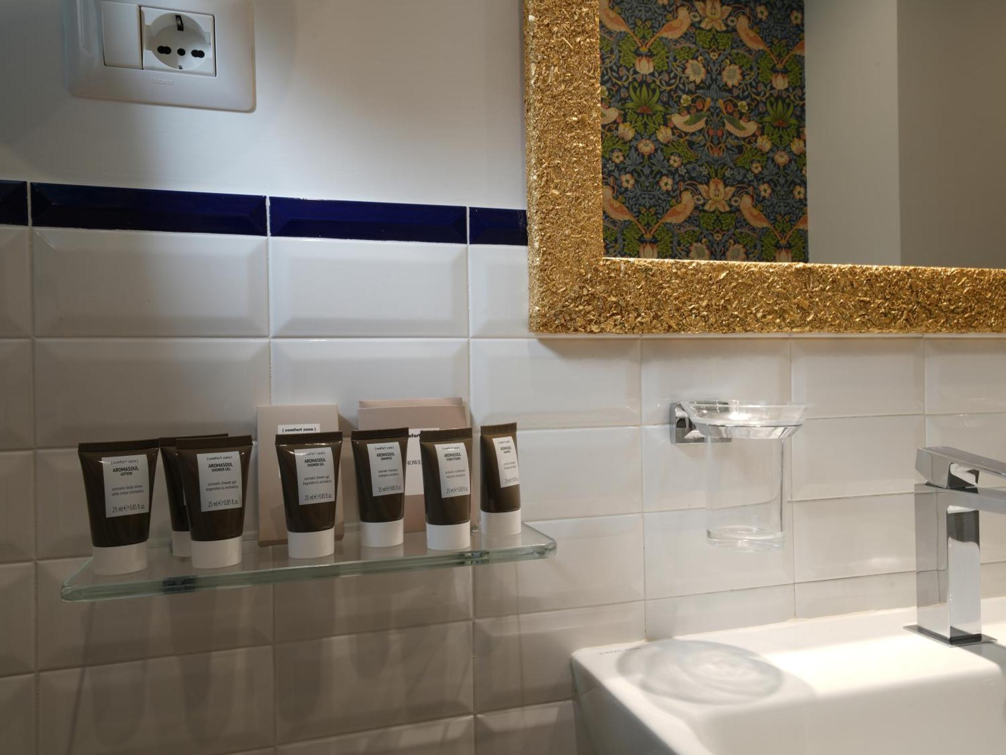 Sui Generis Tropea Luxury Rooms المظهر الخارجي الصورة