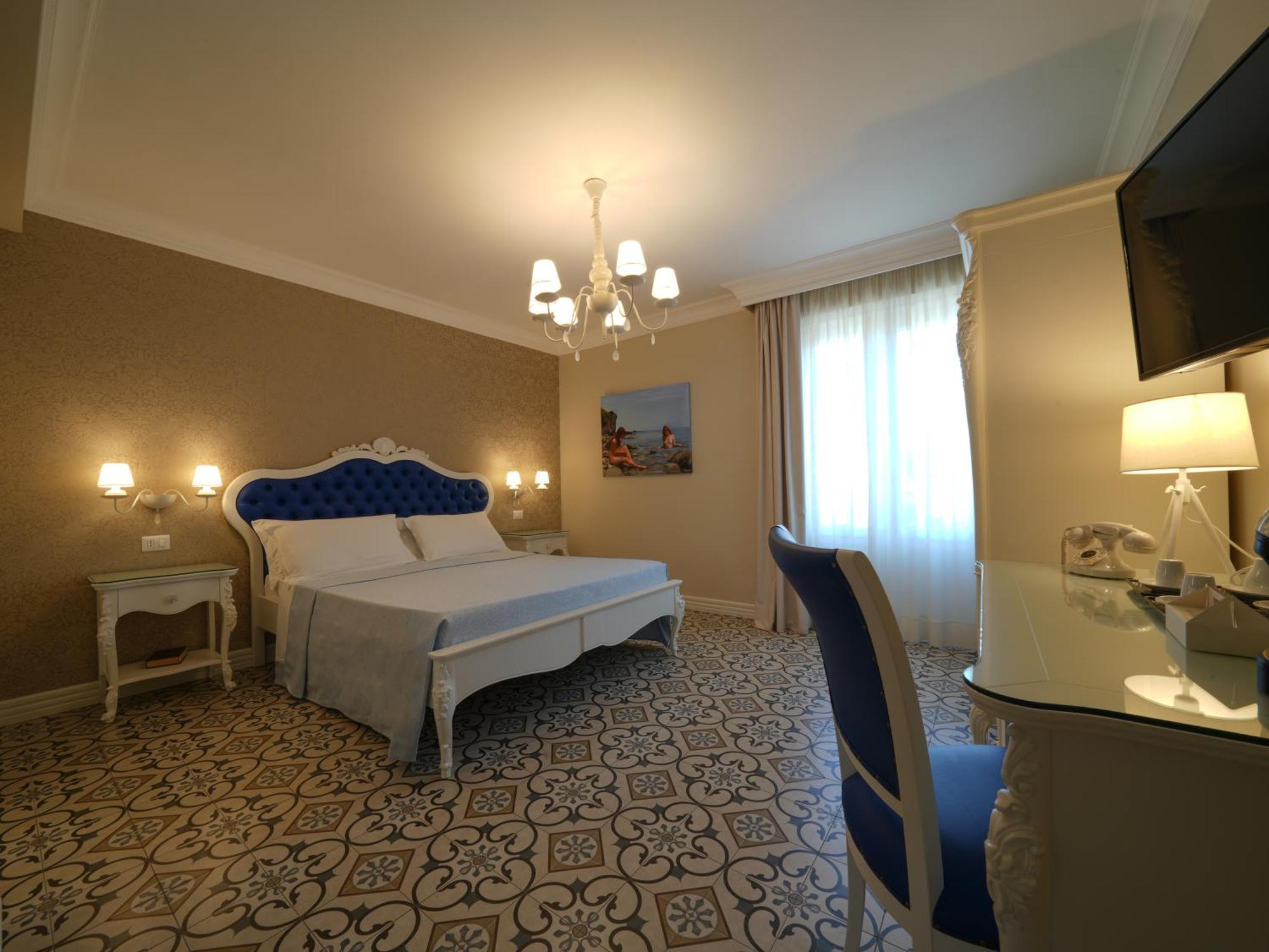 Sui Generis Tropea Luxury Rooms المظهر الخارجي الصورة