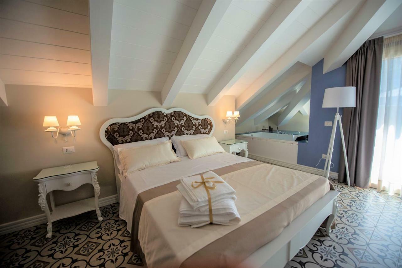 Sui Generis Tropea Luxury Rooms المظهر الخارجي الصورة
