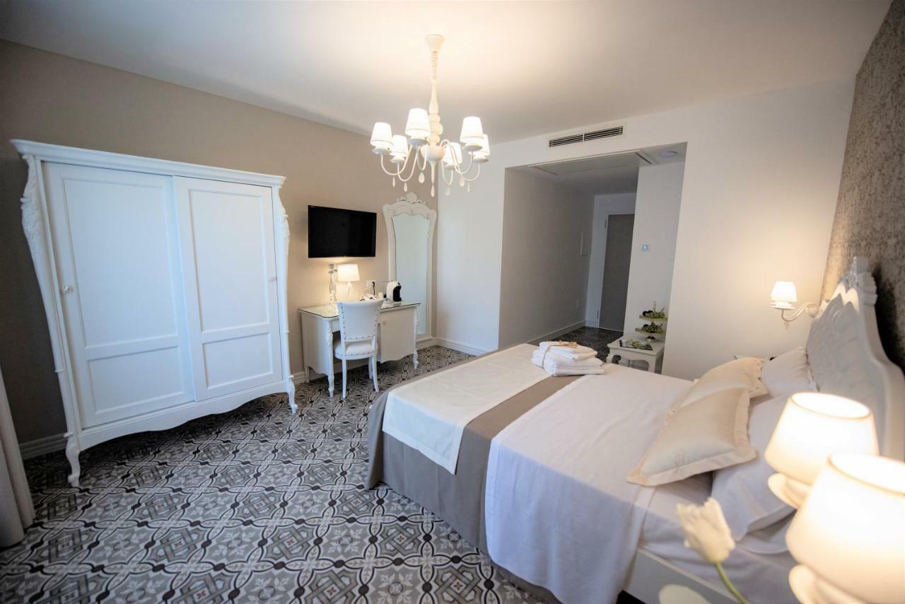 Sui Generis Tropea Luxury Rooms المظهر الخارجي الصورة