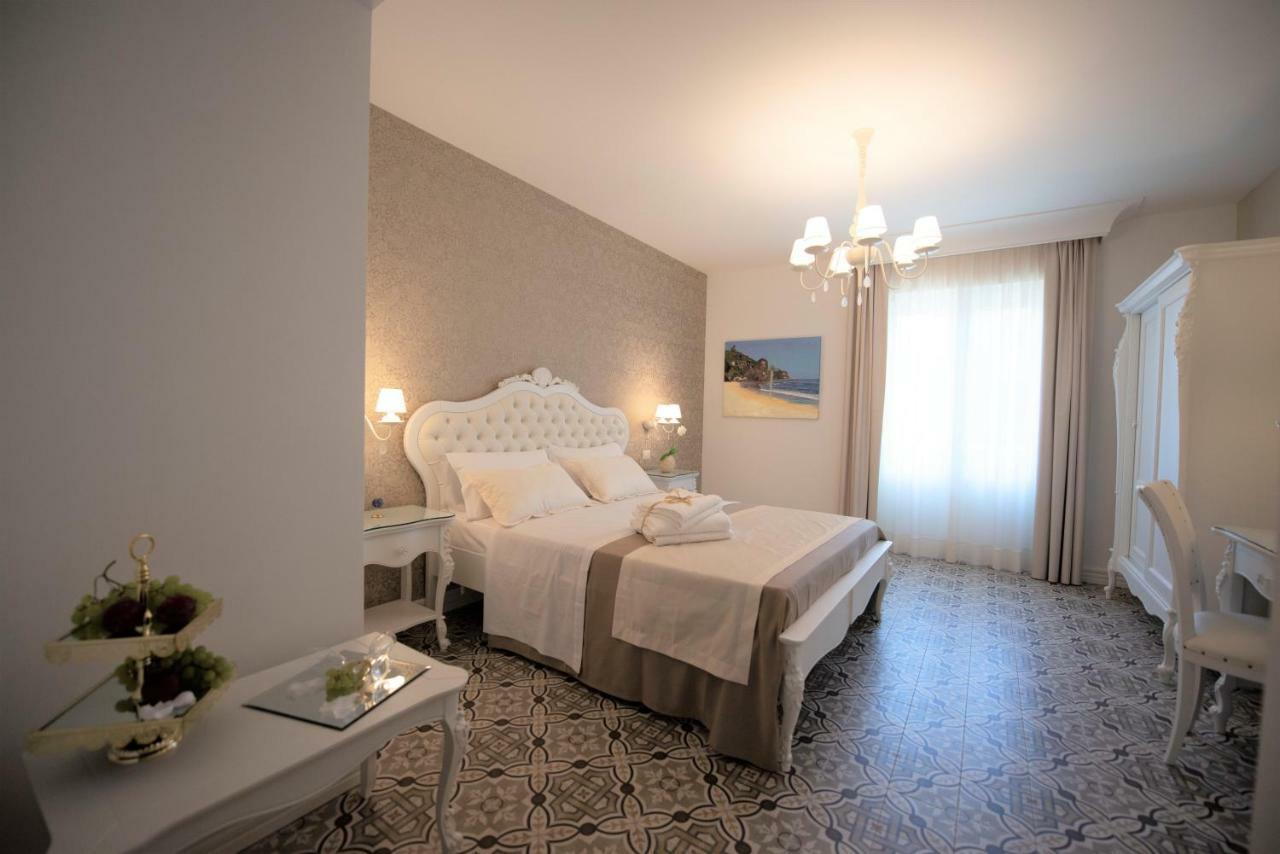 Sui Generis Tropea Luxury Rooms المظهر الخارجي الصورة