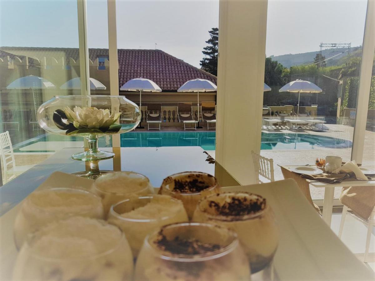 Sui Generis Tropea Luxury Rooms المظهر الخارجي الصورة